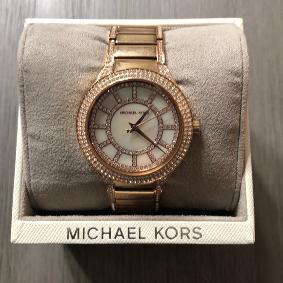 Michael Kors Accessories - Michael Kors Rose Gold Watch.